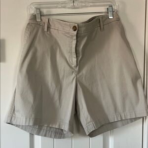 Talbots Women's girlfriend chino khaki Shorts